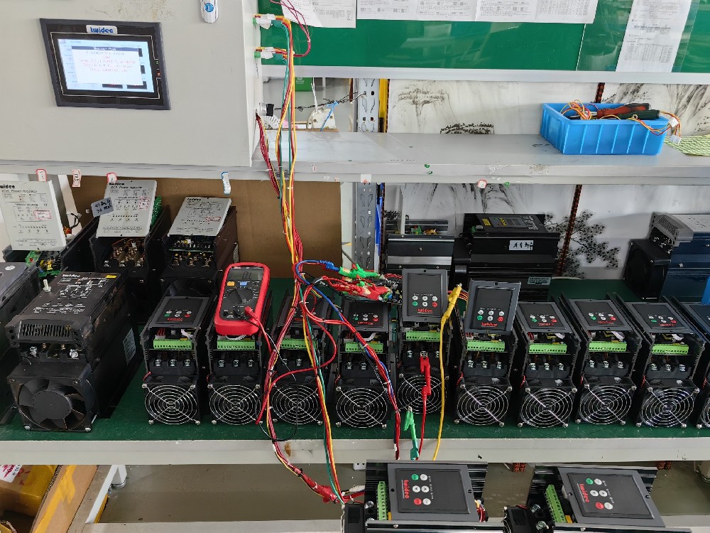 在构筑能源治理领域，电力调整器怎么共同智能照明系统实现最大化节能？